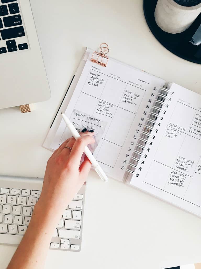 How to Balance Work and Life Using a Daily Planner